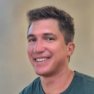 Photo of Adam Frank