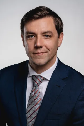 Photo of Clarke Kelly