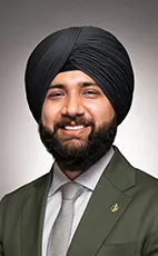 Photo of Iqwinder Gaheer