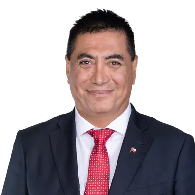 Photo of Enrique Lee Flores