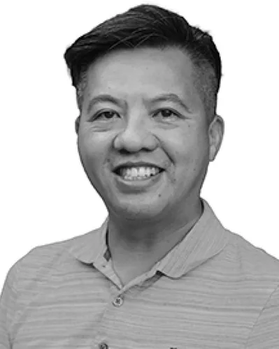 Photo of Larry Chin