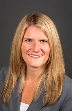 Photo of Lauren Stone