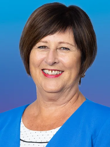 Photo of Maureen Pugh