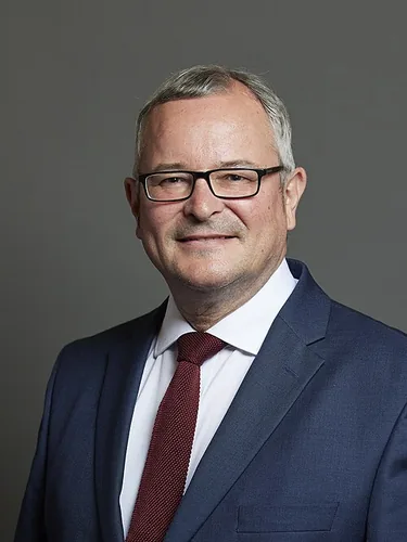 Photo of Lee Barron