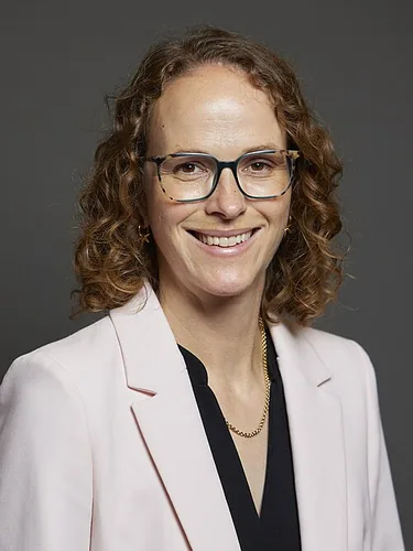 Photo of Alison Bennett