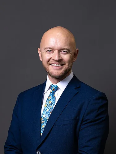 Photo of Jonathan Hinder