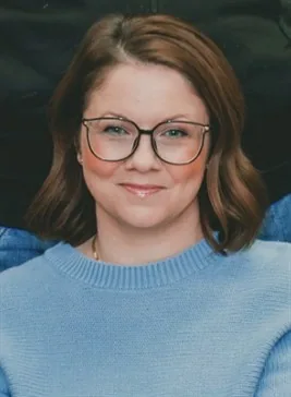 Photo of Julie Baschuk